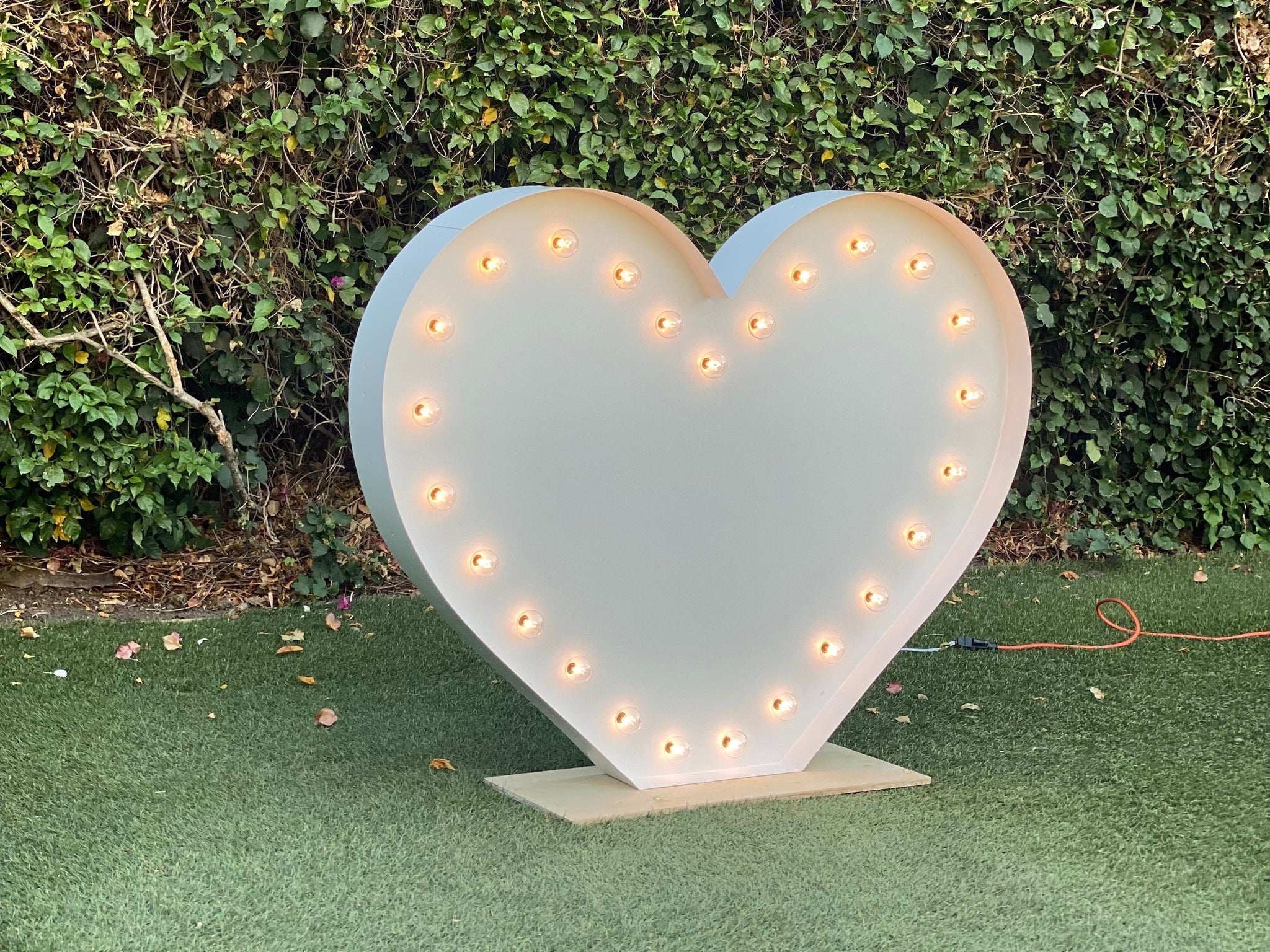 Giant 4ft tall Marquee Heart Shape Symbol | Light Up Marquee Heart